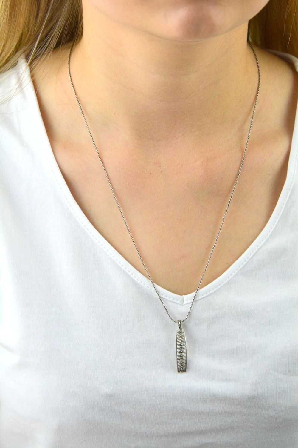 Łańcuszek srebrny biżuteryjny splot DIA-LAN-6011-925 0,9mm. Łańcuszek srebrny biżuteryjny. Łańcuszek srebrny klasyczny. Łańcuszek srebrny idealny na prezent (1).jpg